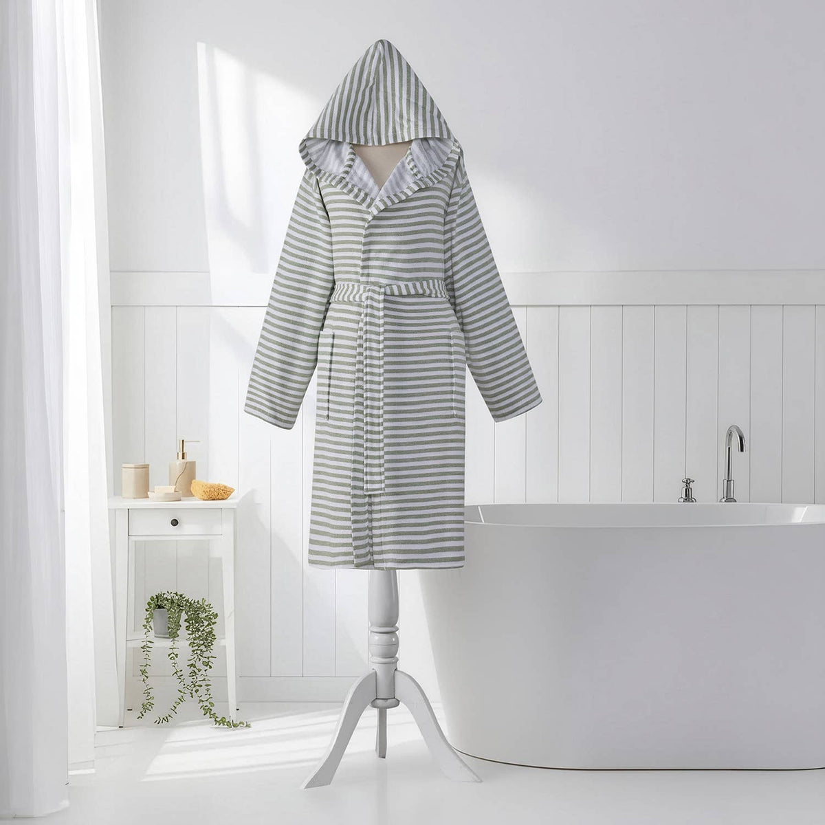 Royal terry-backed Turkish bathrobe – stripe, hooded | Kikoya