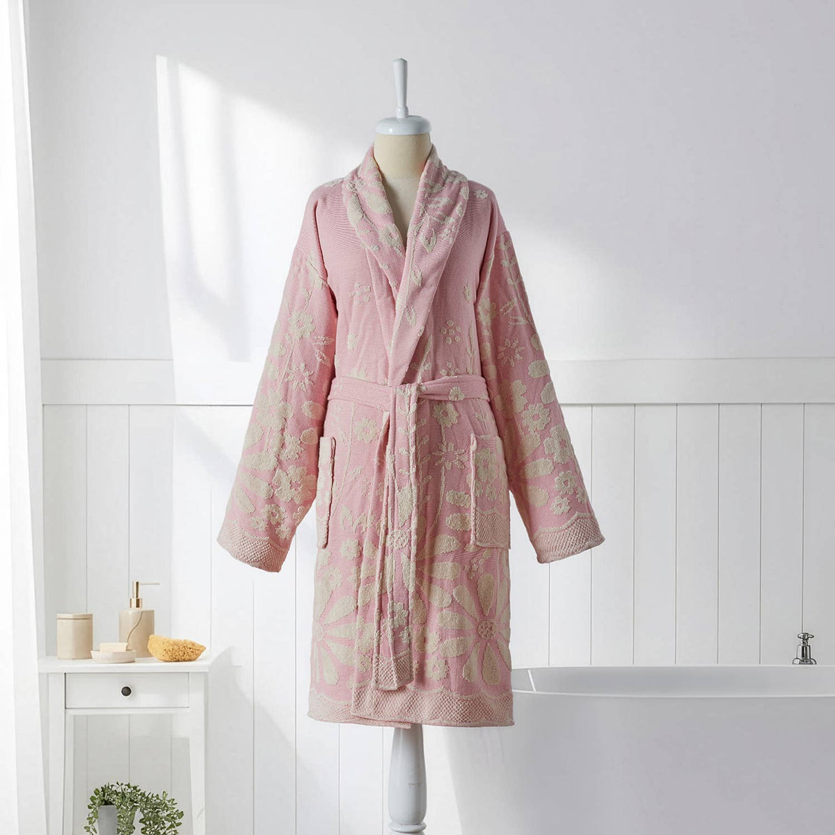 Daisy raised terry Turkish bathrobe – floral jacquard, shawl collar | Kikoya
