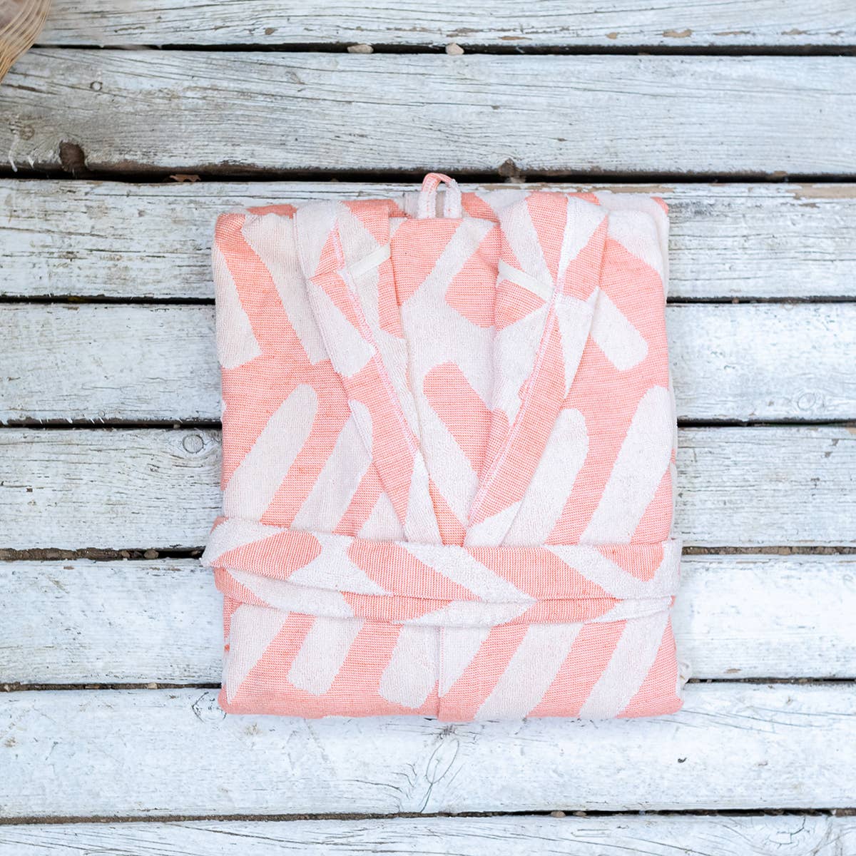 Fishbone raised terry Turkish bathrobe with a herringbone jacquard, hooded | Kikoya