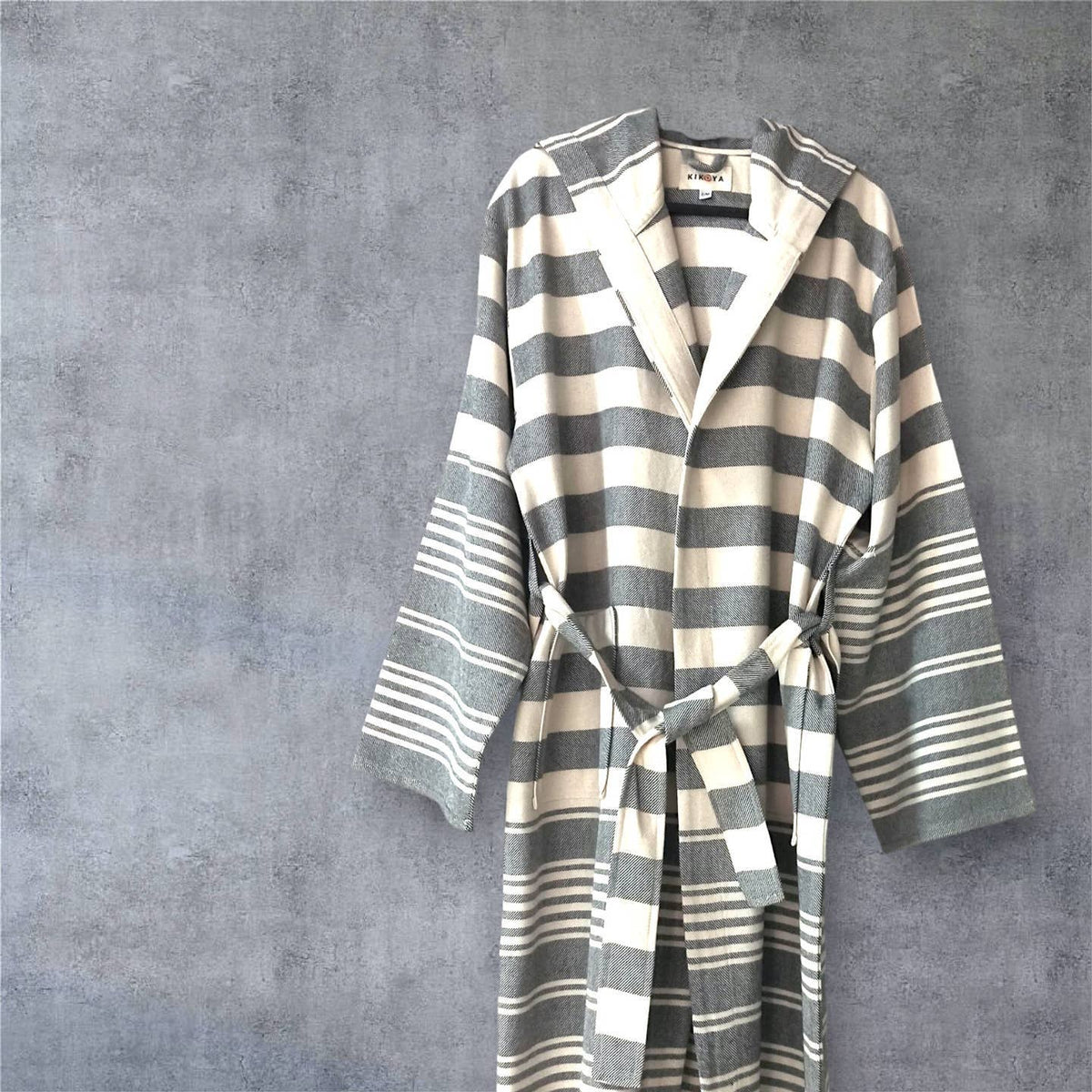 Anatolia flat-woven Turkish bathrobe – stripe, hooded, fringed hem | Kikoya