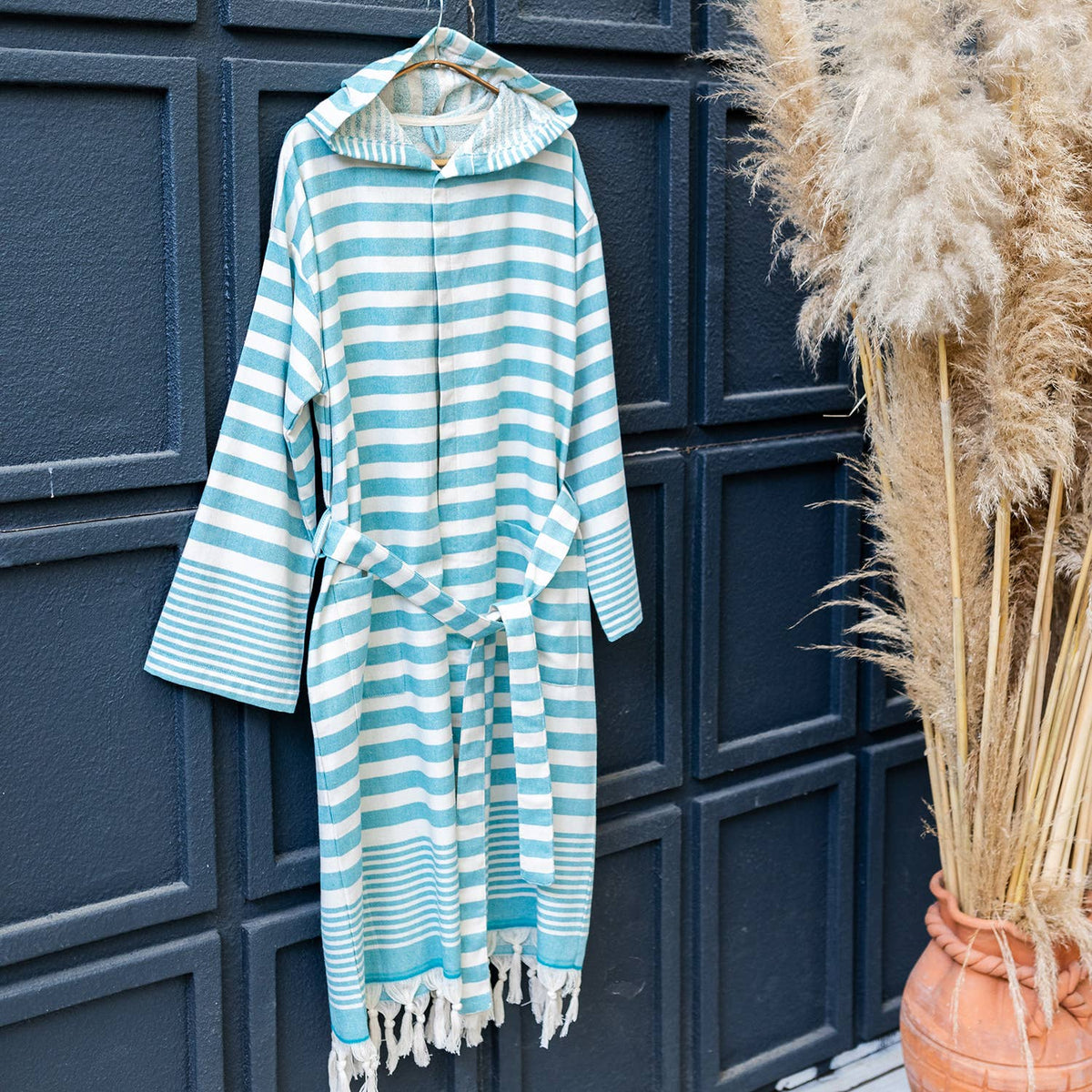 Andalusia flat-woven Turkish bathrobe in turquoise stripe – hooded | Kikoya