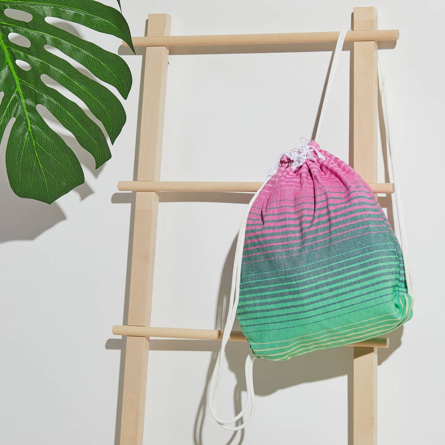 2in1 Convertible Beach Bag turn into Beach Towel