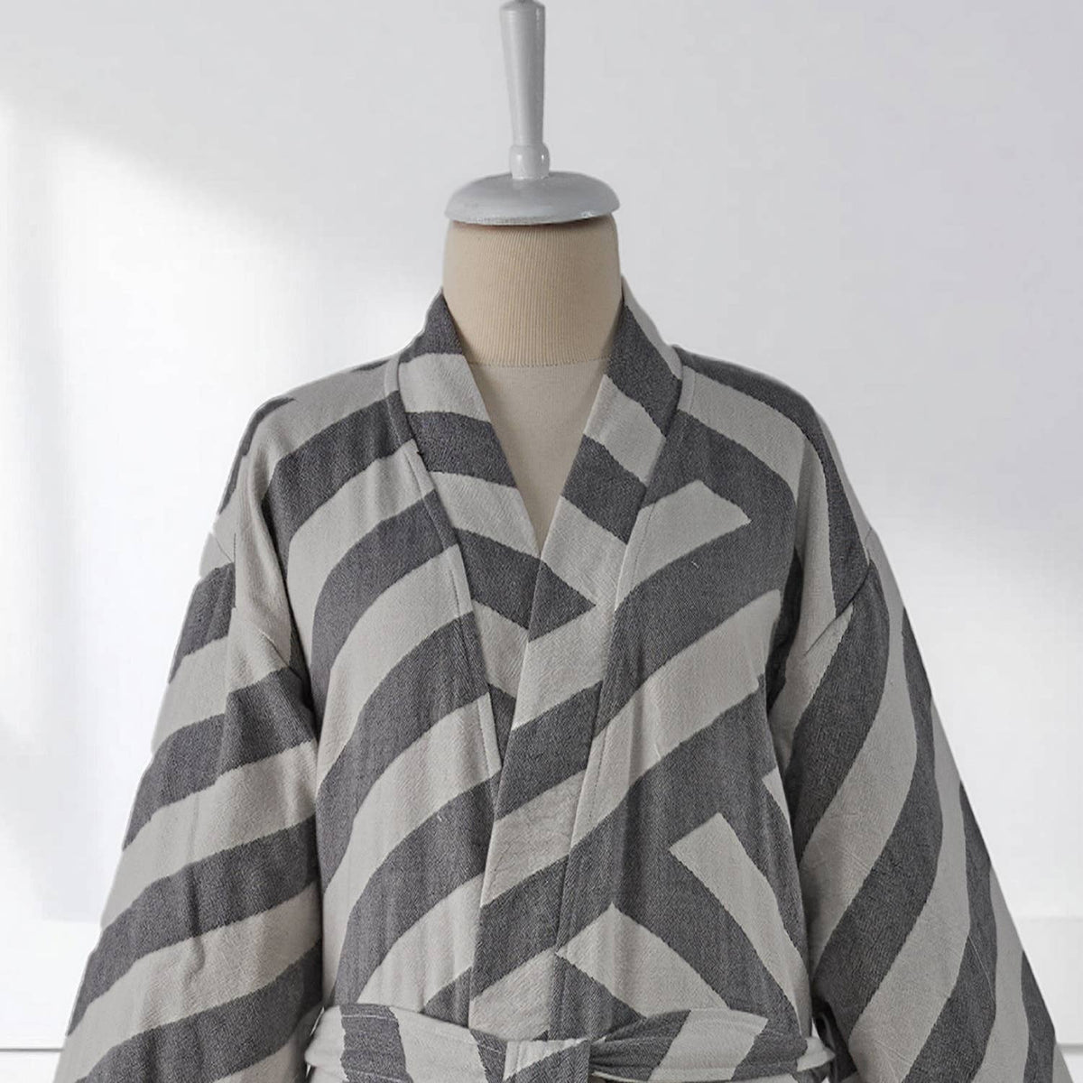 Harmony Turkish kimono bathrobe – Grey diagonal stripe | Kikoya