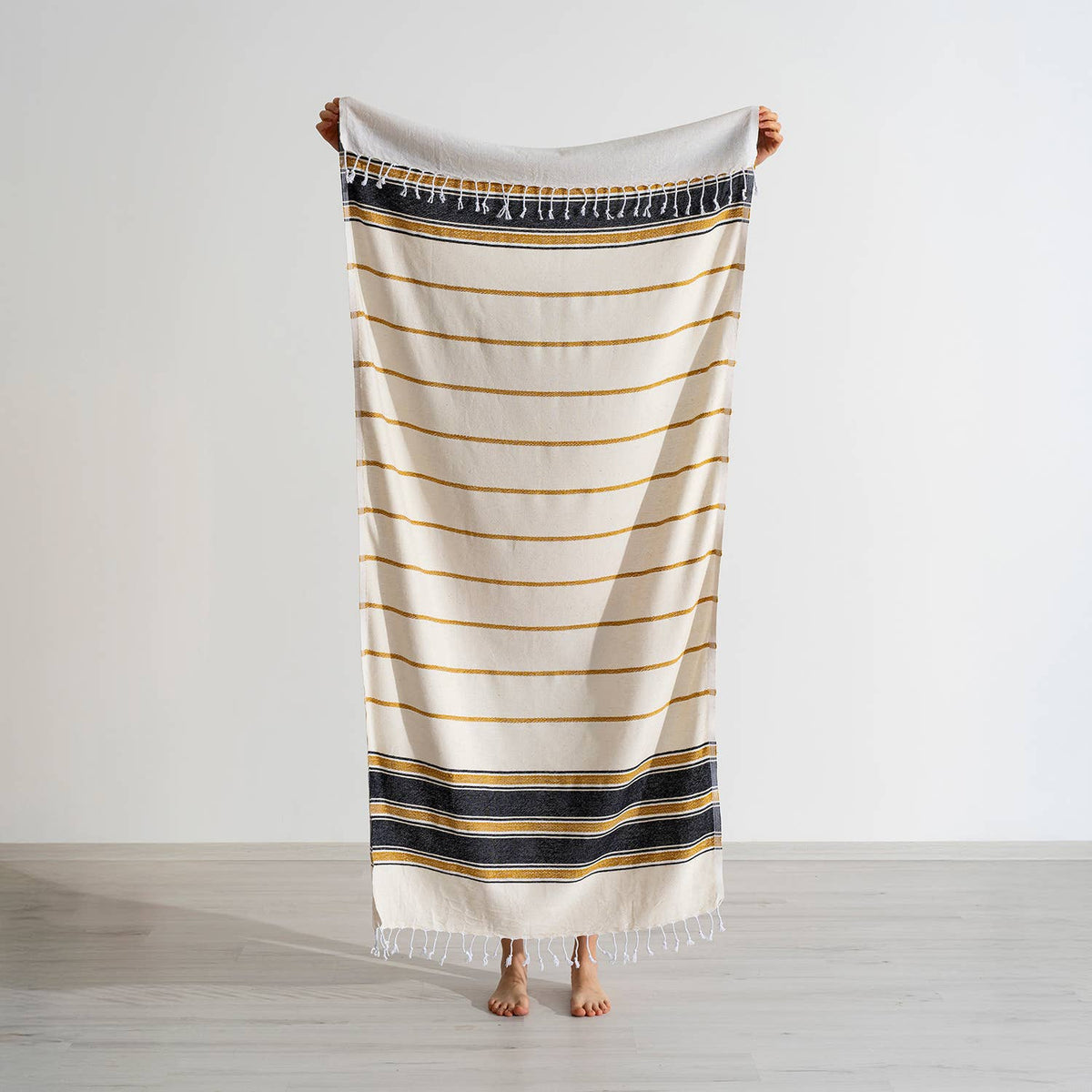 Bohemia Turkish beach towel, 33x66 in, flat-woven peshtemal with knotted fringe | Kikoya