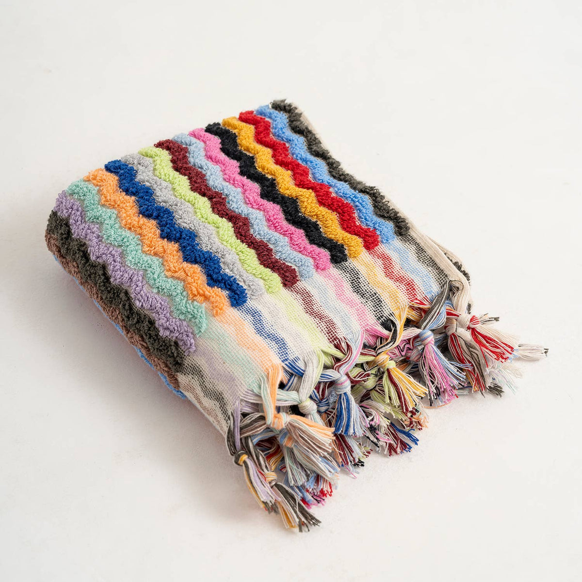 Pompom zigzag Turkish hand towel in multicolour chevron, 17x38 in, handloomed | Kikoya
