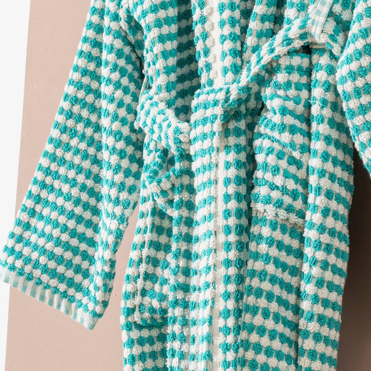 Pompom Turkish bathrobe – Green & White, Hooded, back view | Kikoya