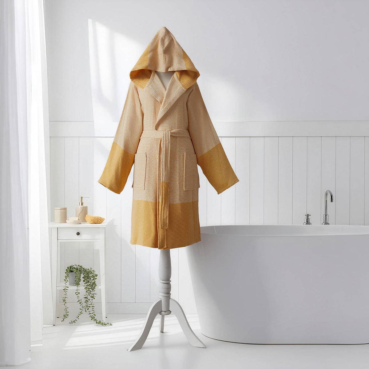 Diamond terry-backed Turkish bathrobe – color-block hooded robe | Kikoya
