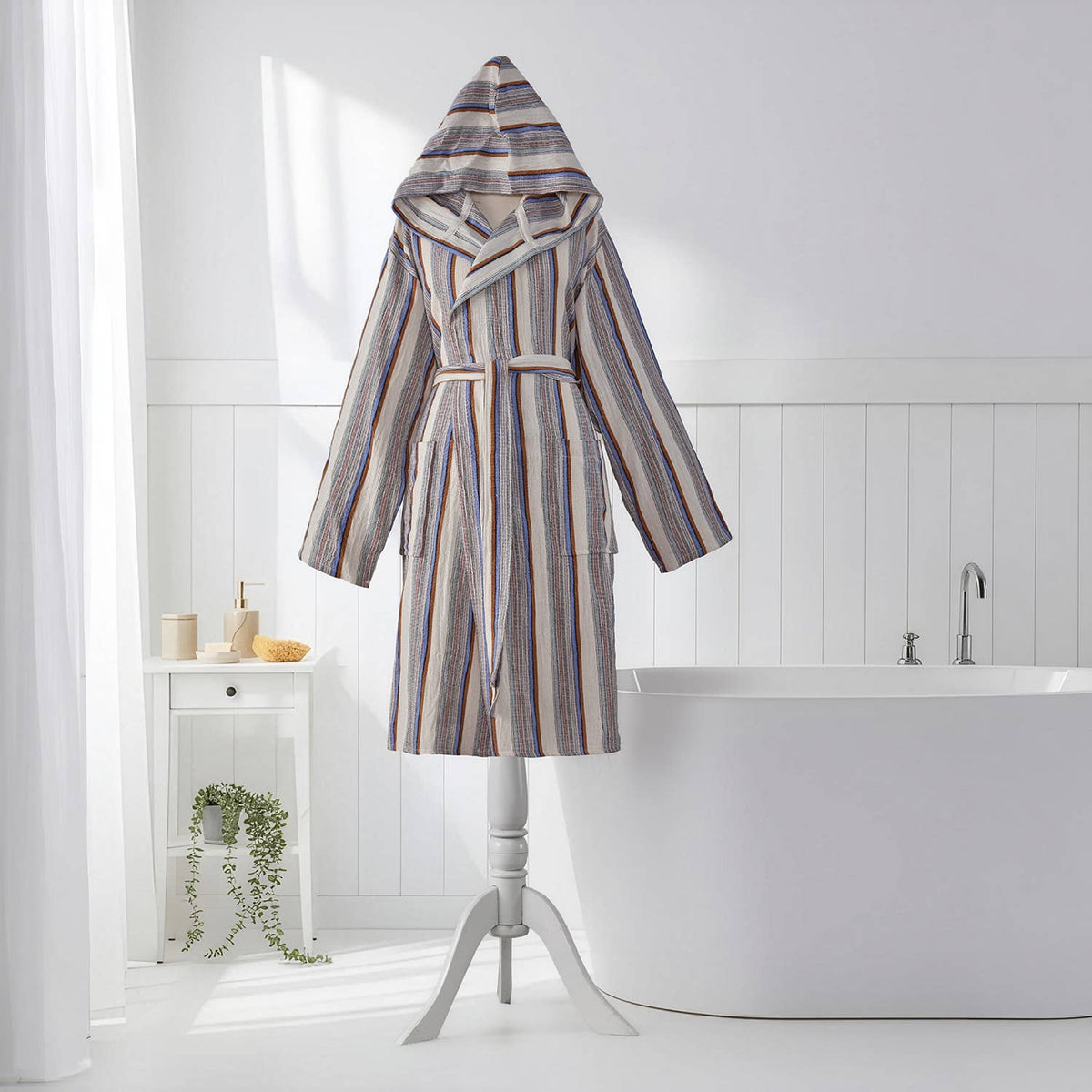 Multi stripe Turkish bathrobe in grey & berry – hooded | Kikoya