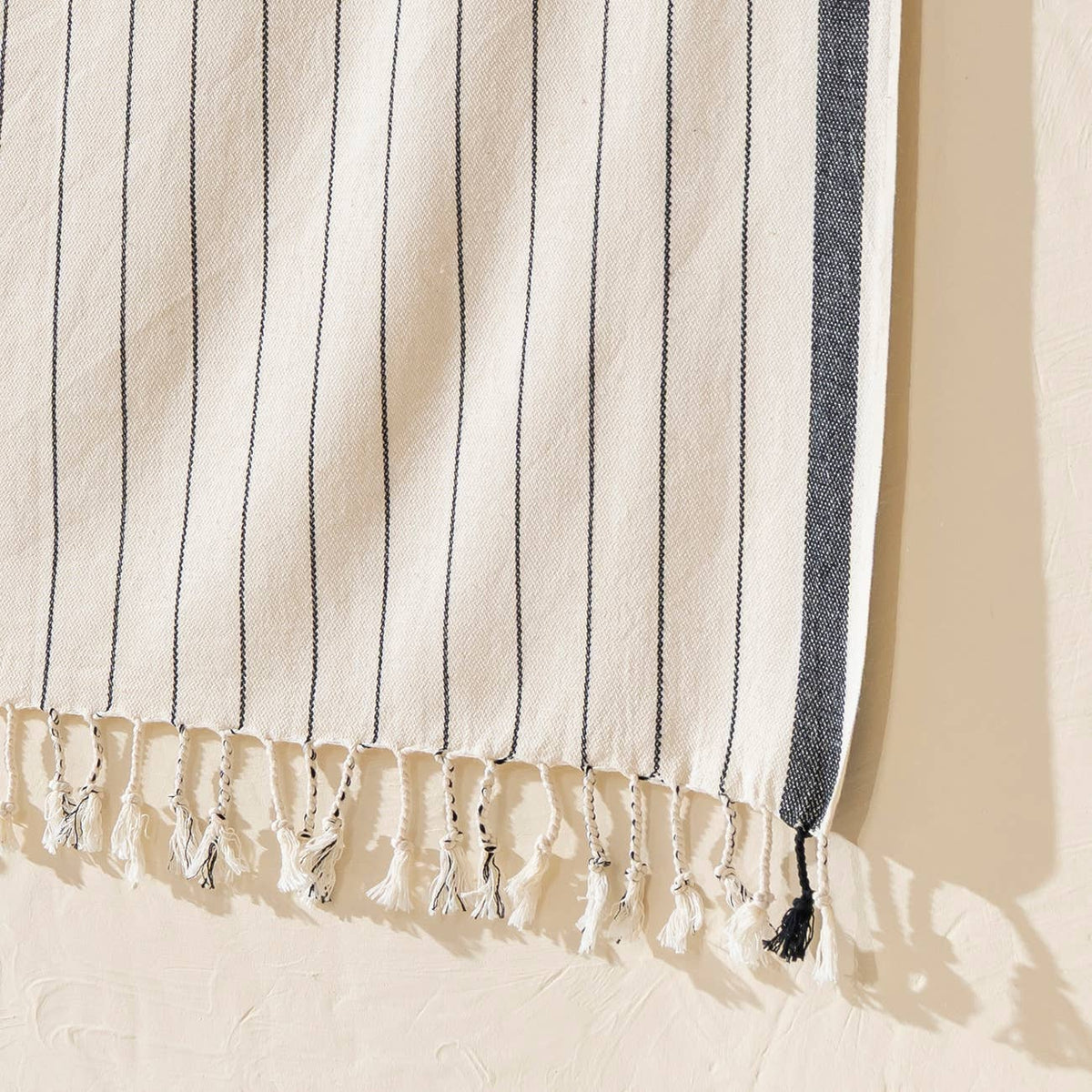 Aphrodisia honeycomb Turkish beach towel with a black pinstripe | Kikoya