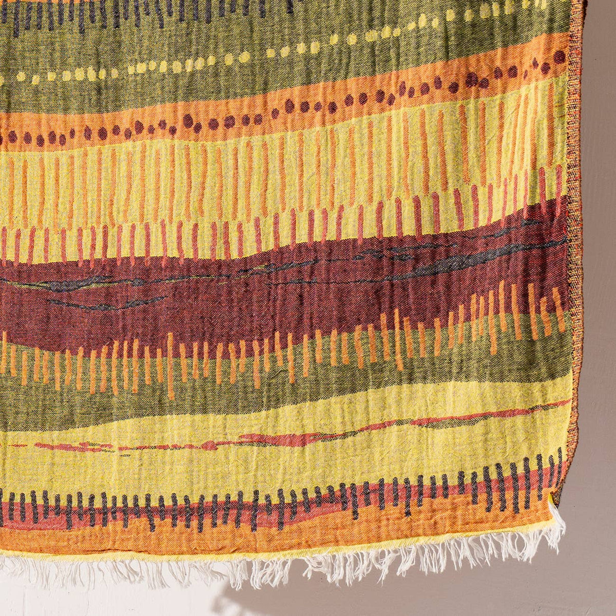 Ethnic jacquard Turkish beach towel in yellow and green, flat-woven | Kikoya