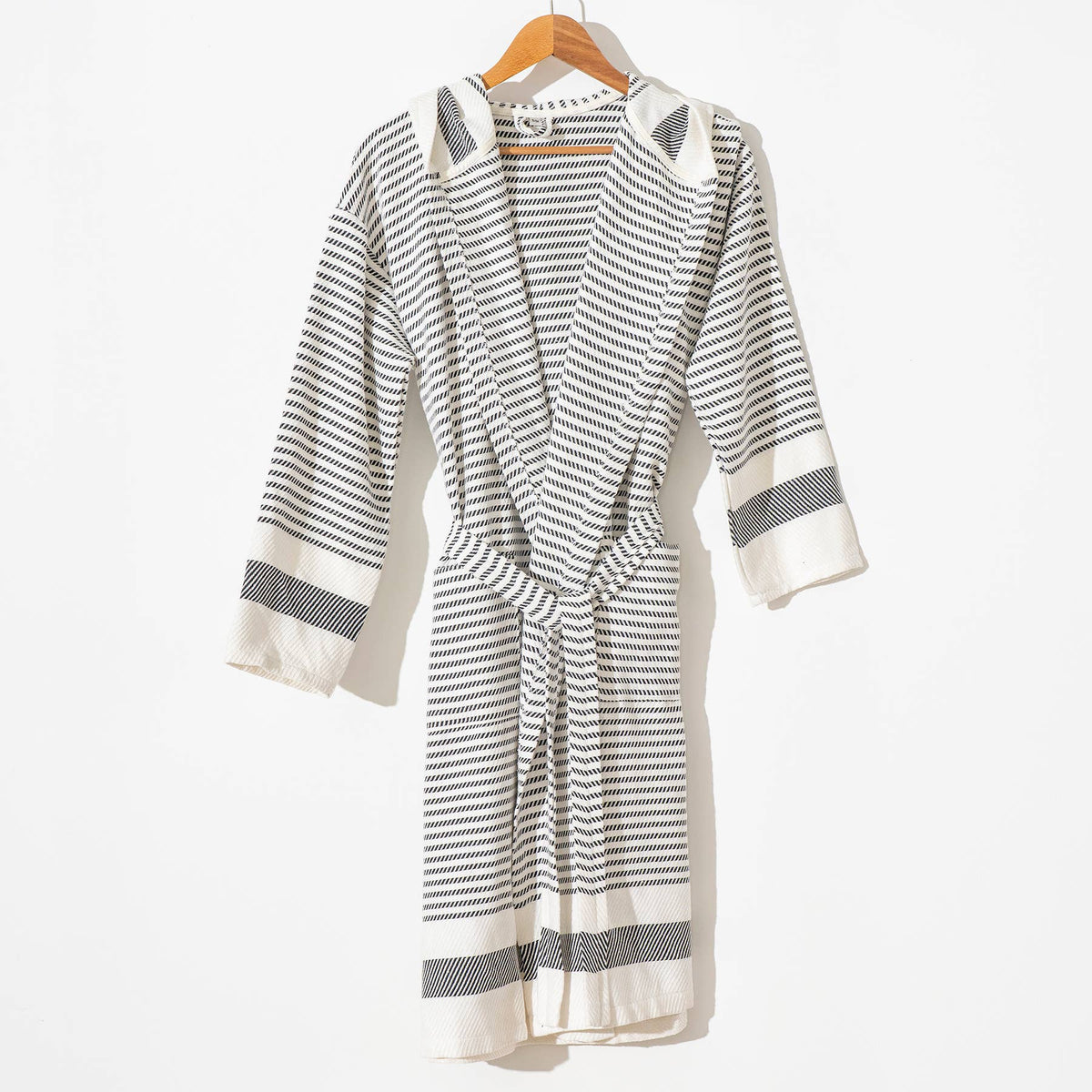 Fine stripe Turkish bathrobe – kimono, contrast border | Kikoya