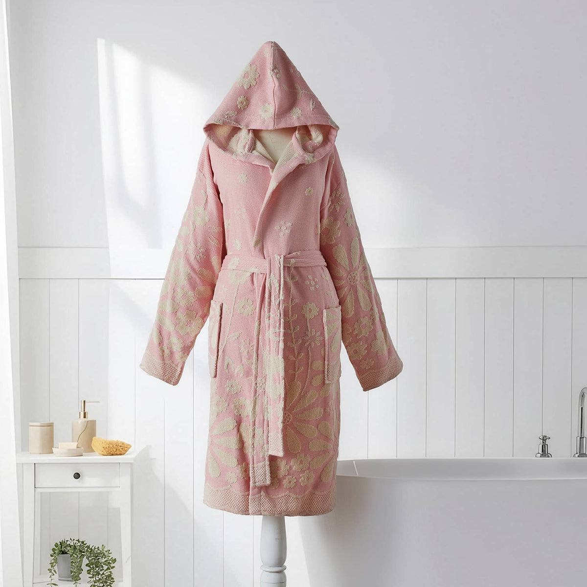 Daisy raised terry Turkish bathrobe – floral jacquard, hooded | Kikoya