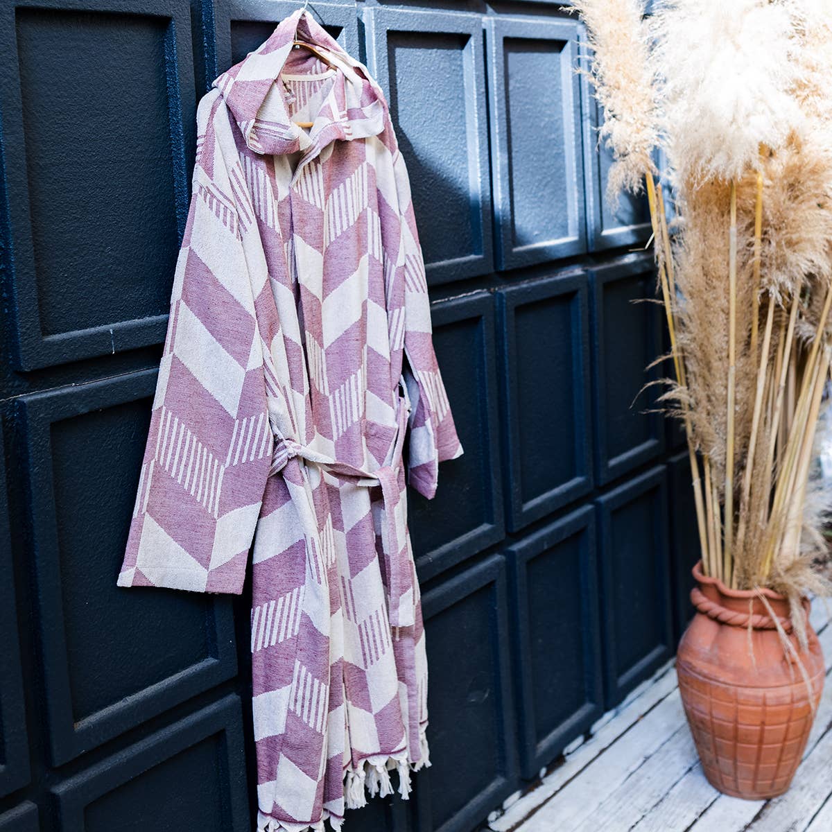 Herringbone raised terry Turkish bathrobe, hooded | Kikoya