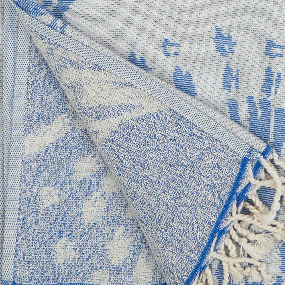 Pearls Turkish towel with coral-sprig jacquard and terry back, 35x70 in | Kikoya