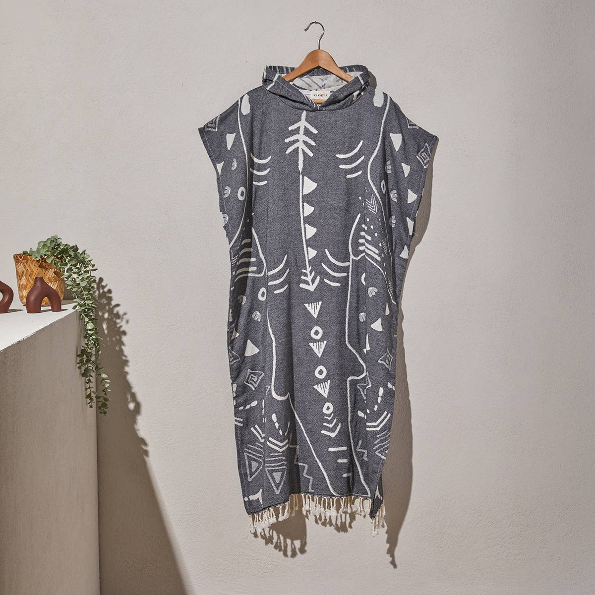 Native Shark Adult Hooded Changing Poncho – Print, hood detail | Kikoya
