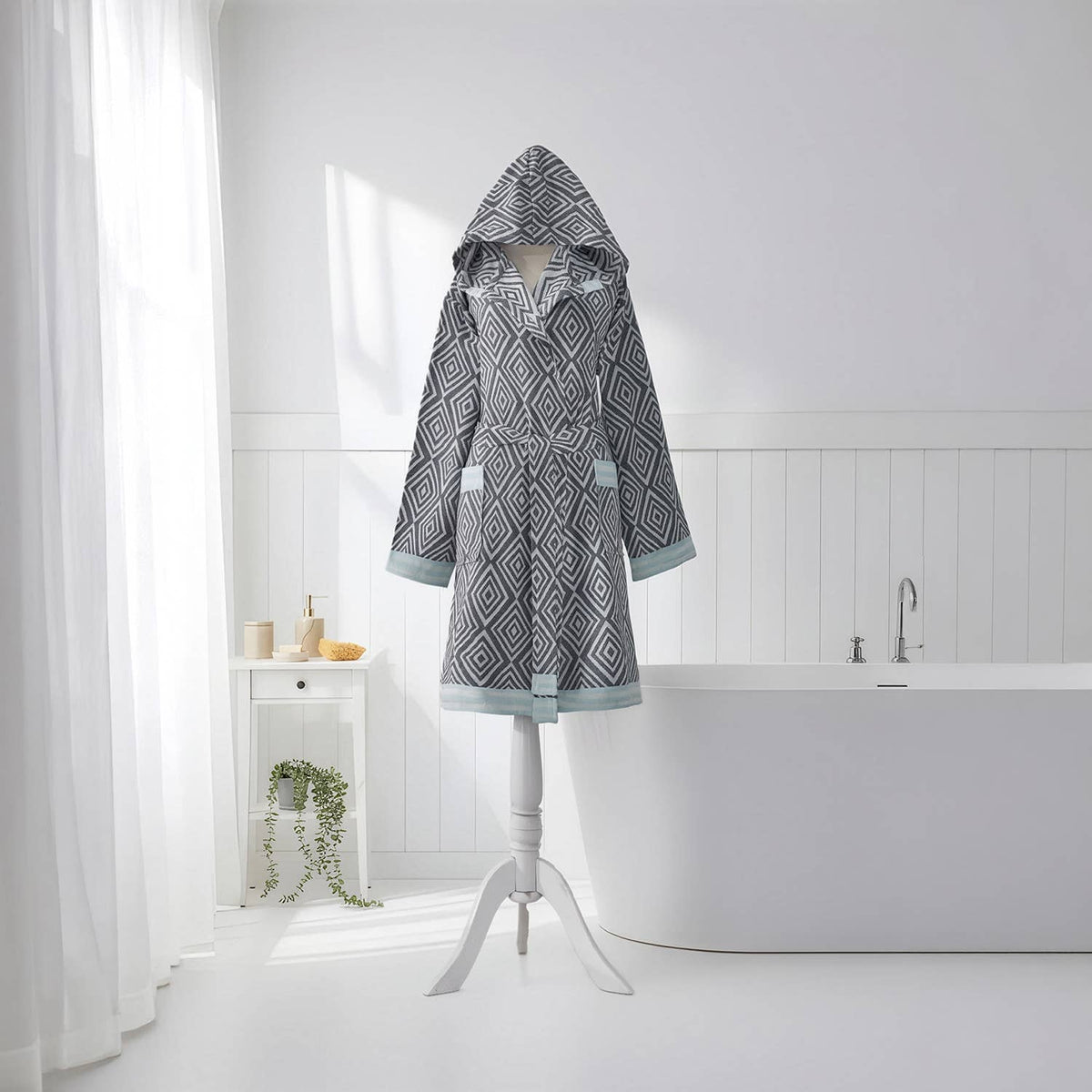 Diamond jacquard Turkish bathrobe – hooded, mustard trim | Kikoya
