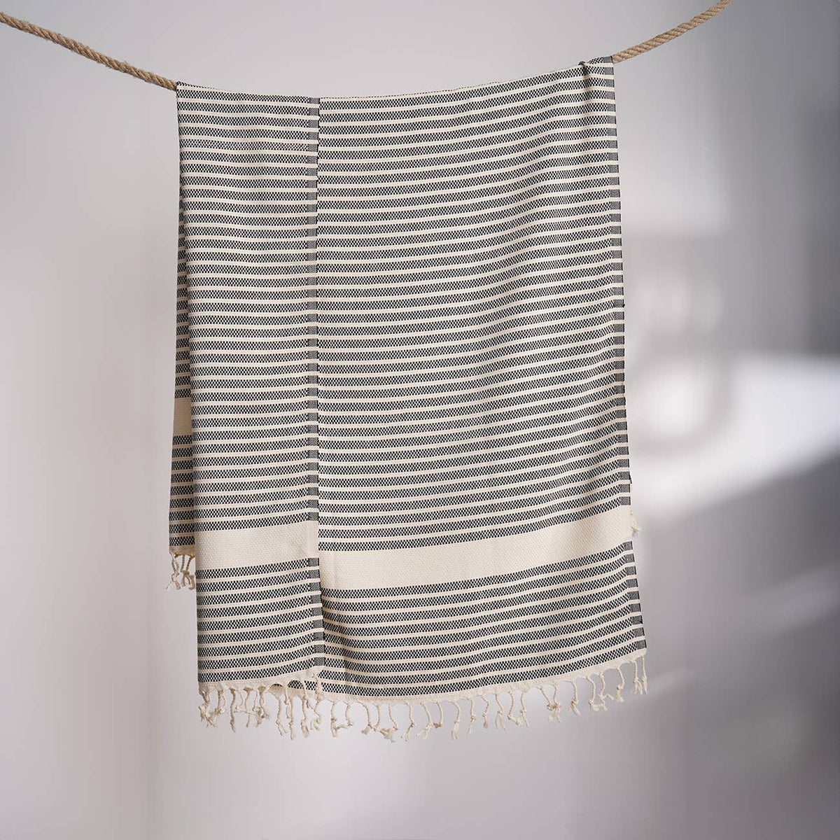 Midas Turkish beach towel in Black basket weave, 33x66 in | Kikoya