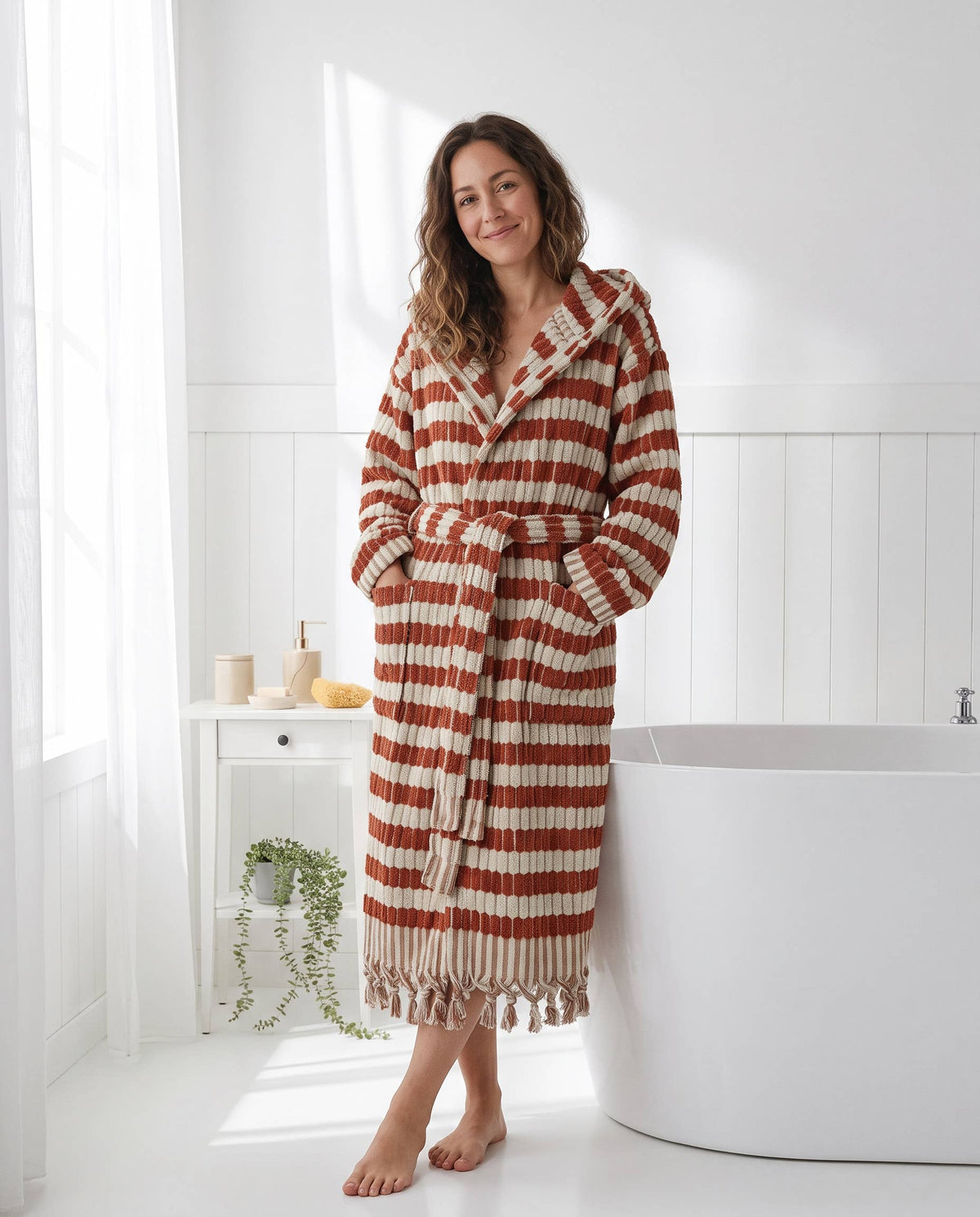 Pompom Turkish bathrobe – Lokum Clay, Hooded, front view | Kikoya