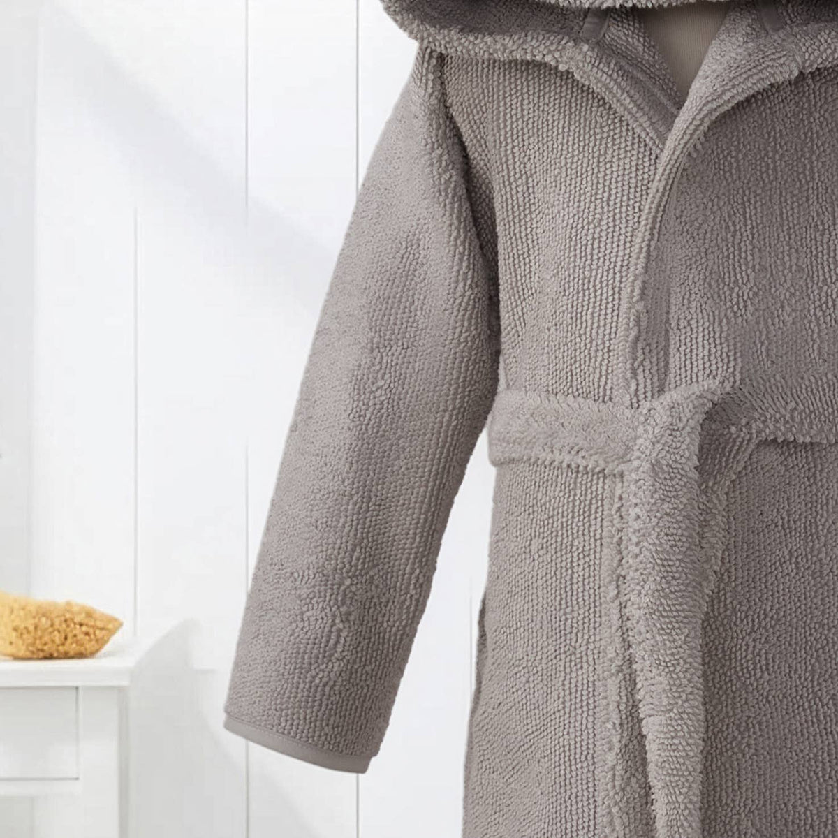 Pompom kids Turkish bathrobe – hooded, ages 5-8 | Kikoya