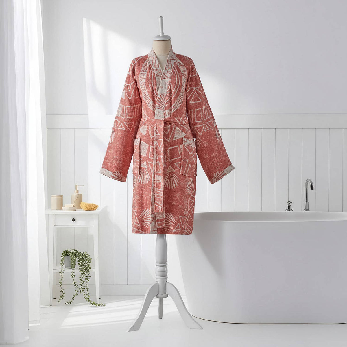 Storyteller print Turkish bathrobe – shawl collar | Kikoya