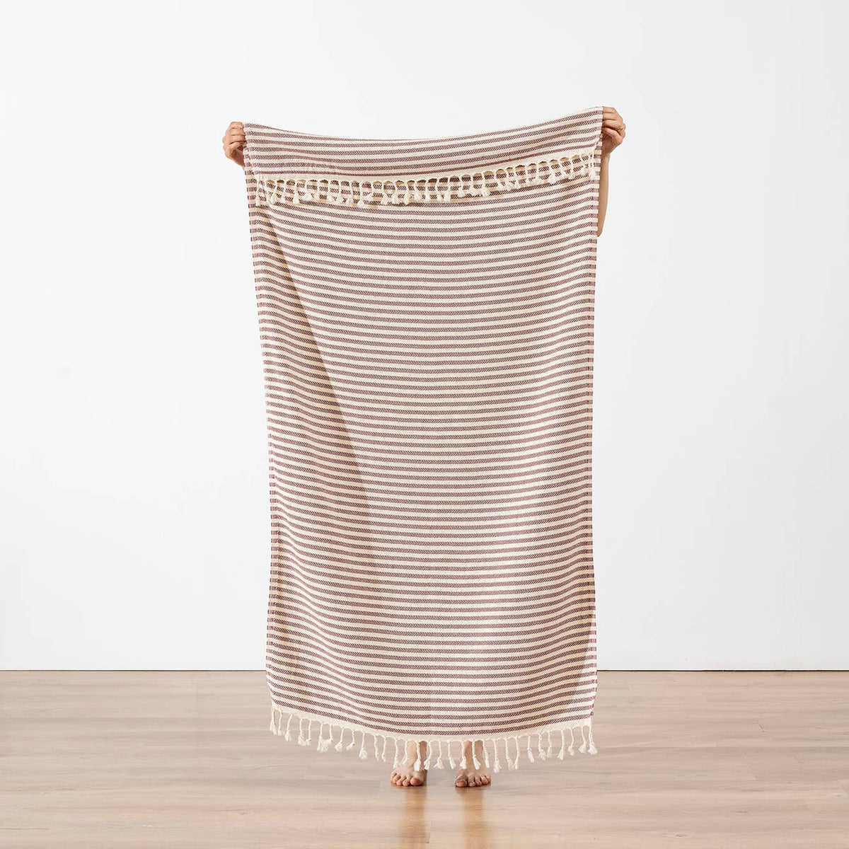 Onbasi Turkish beach towel – Burgundy | Kikoya