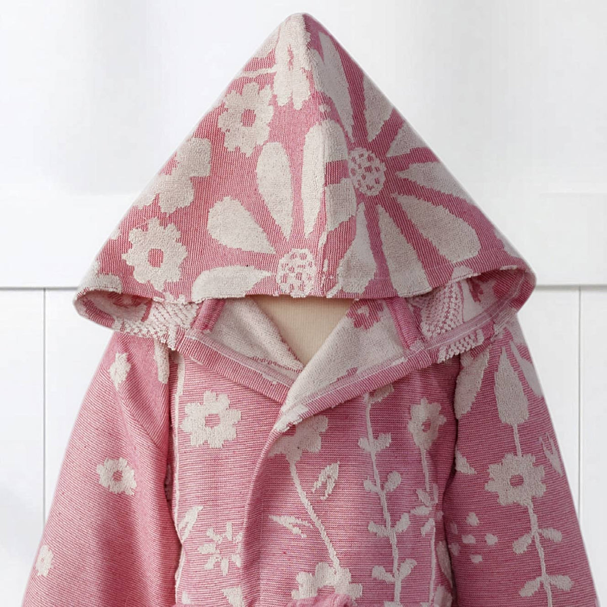Daisy kids Turkish bathrobe – floral jacquard, hooded, ages 5-8 | Kikoya