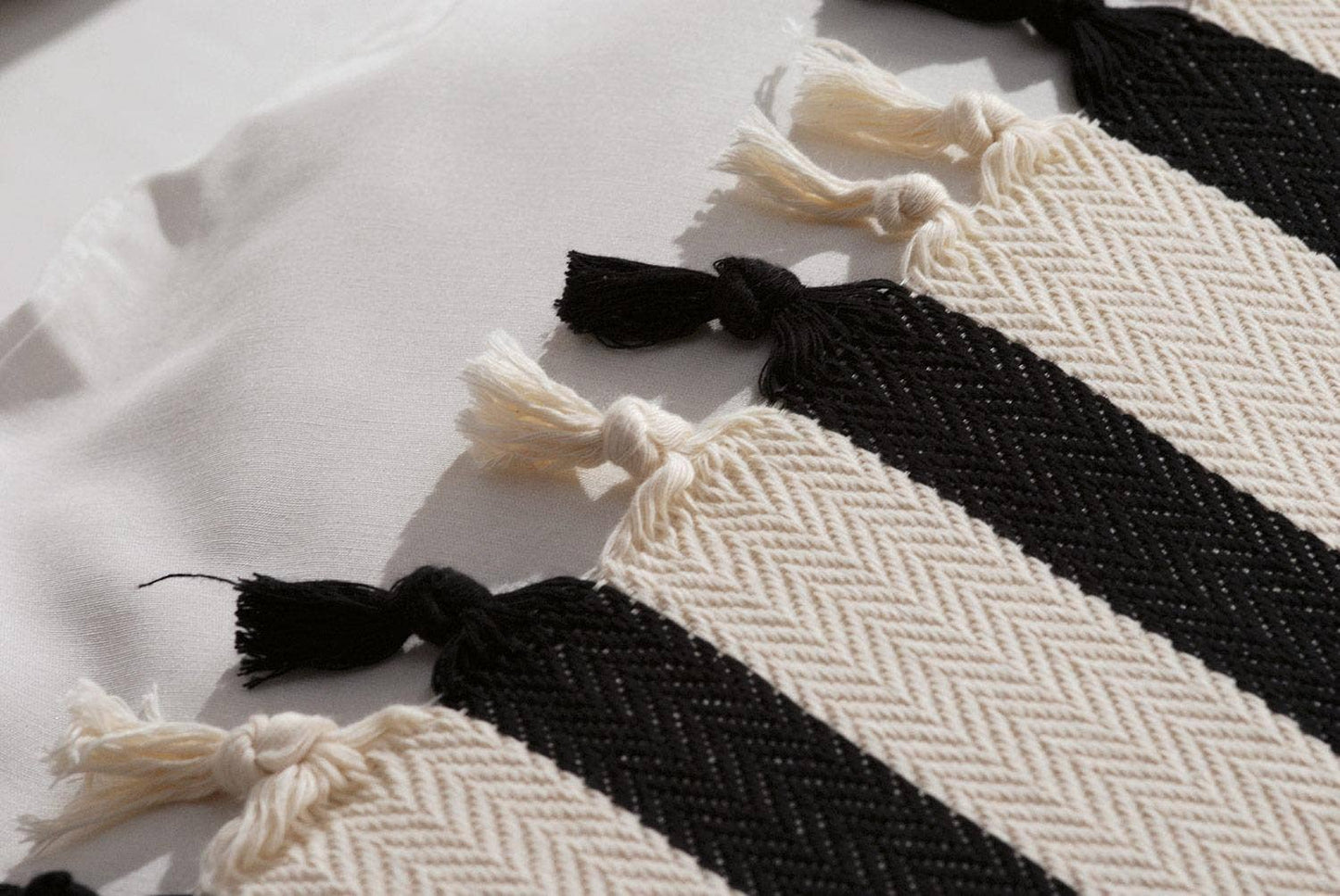 Cotton Bedspread Tassel Fringes Light Blanket Cover Summer