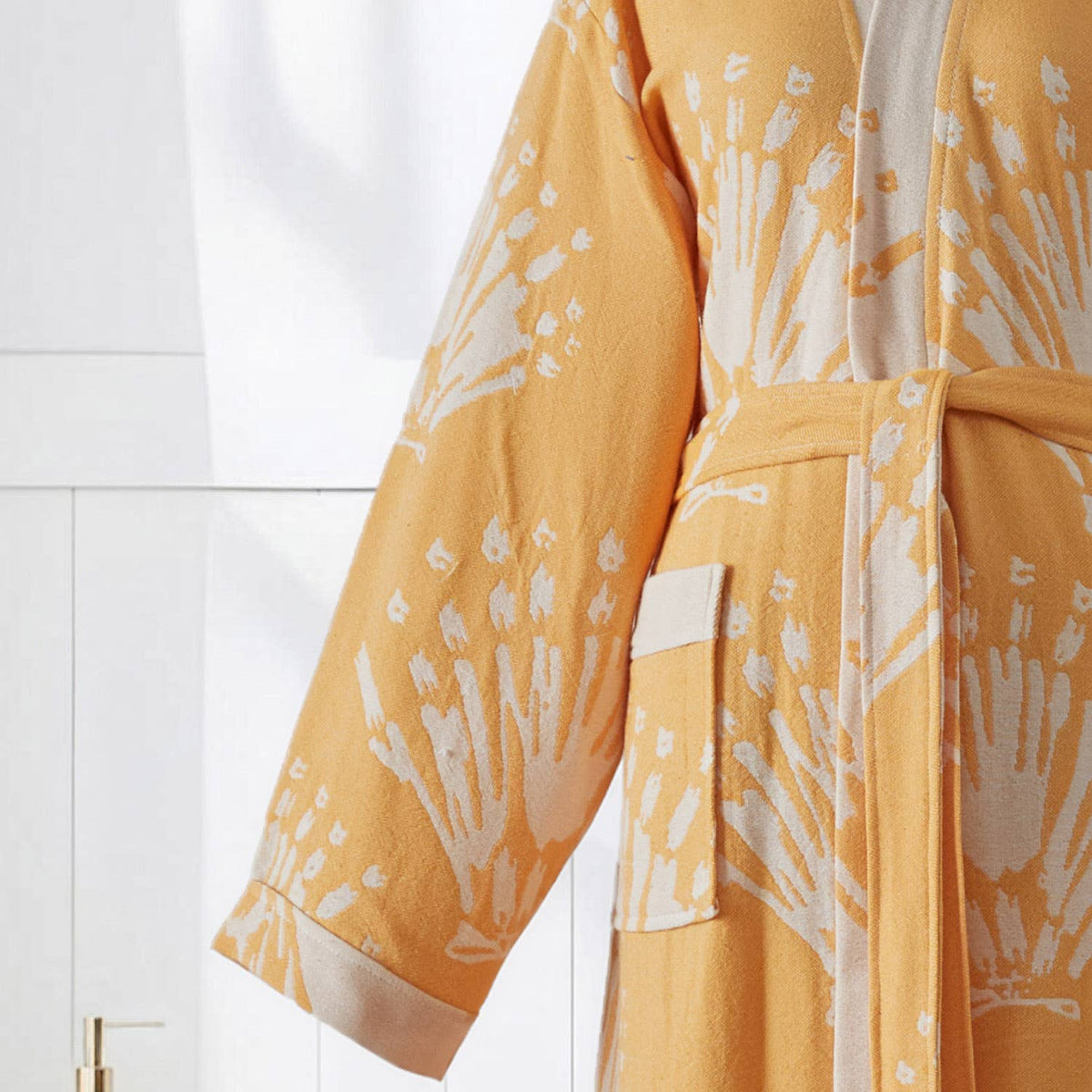 Damask Turkish cotton bathrobe – kimono, woven paisley | Kikoya