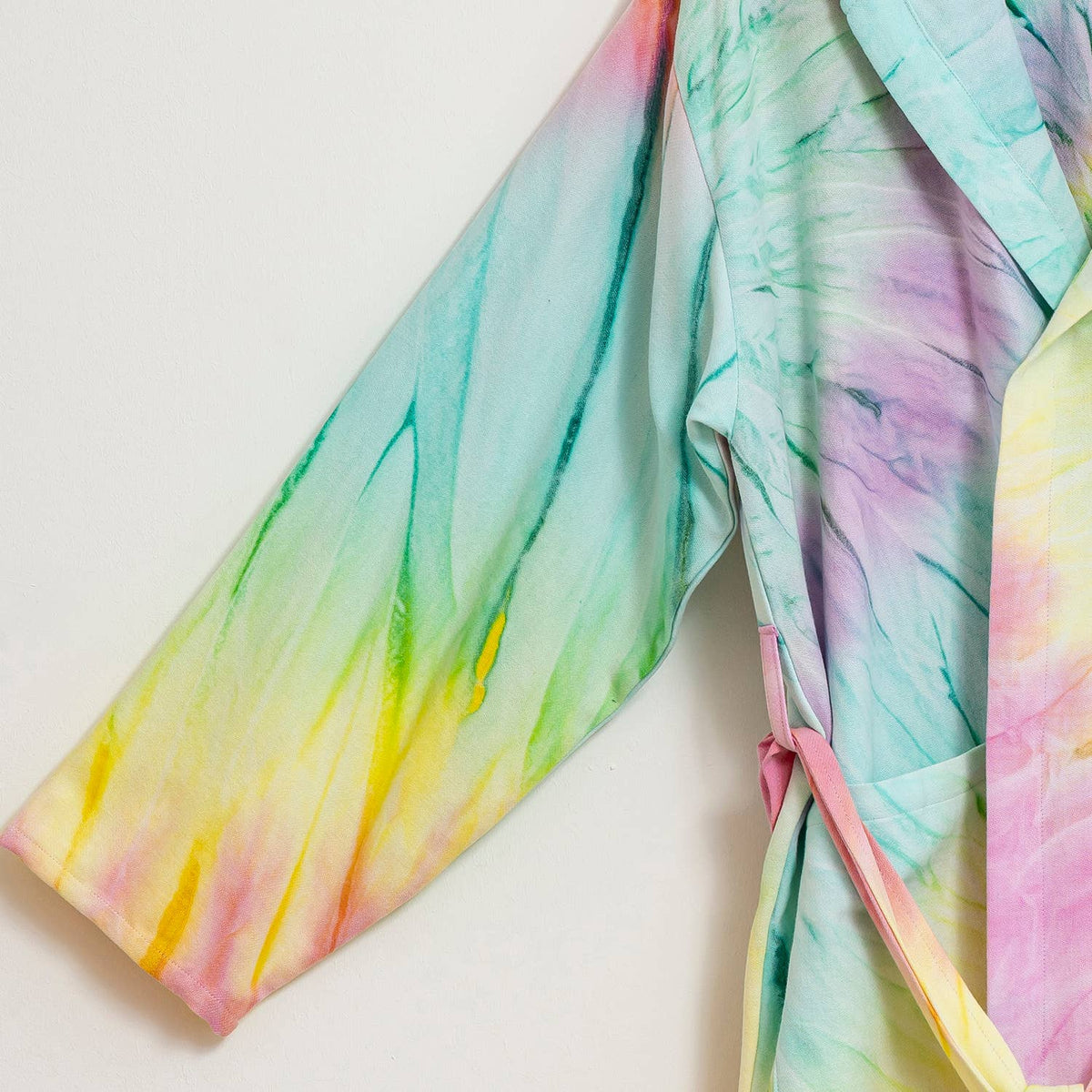 Hand tie-dyed Turkish cotton bathrobe – hooded, belted | Kikoya