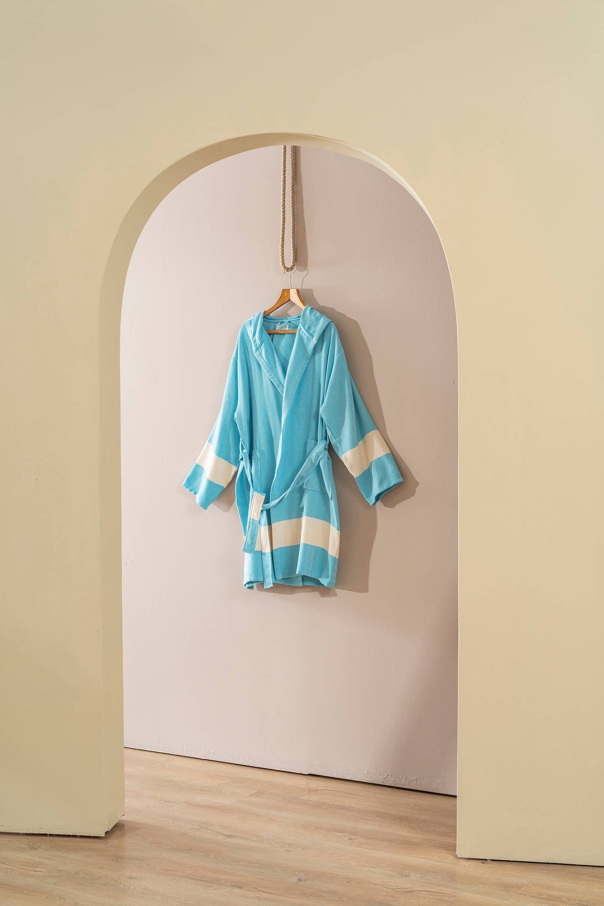 Herringbone Turkish cotton bathrobe – color-block hooded robe | Kikoya