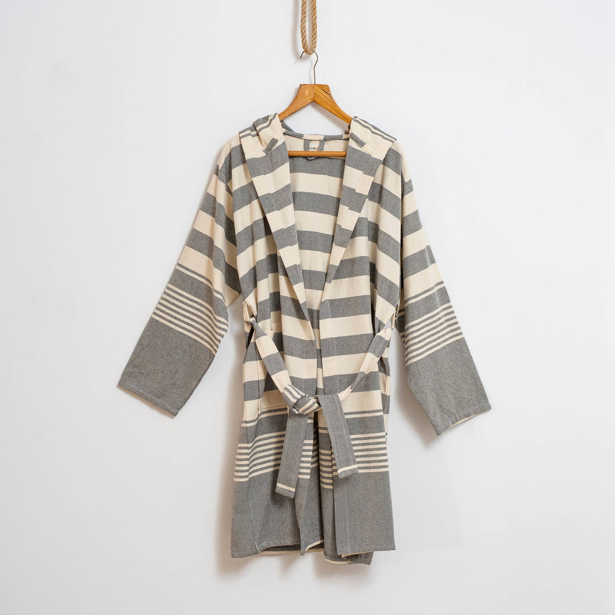 Rumi wide stripe Turkish bathrobe – hooded | Kikoya