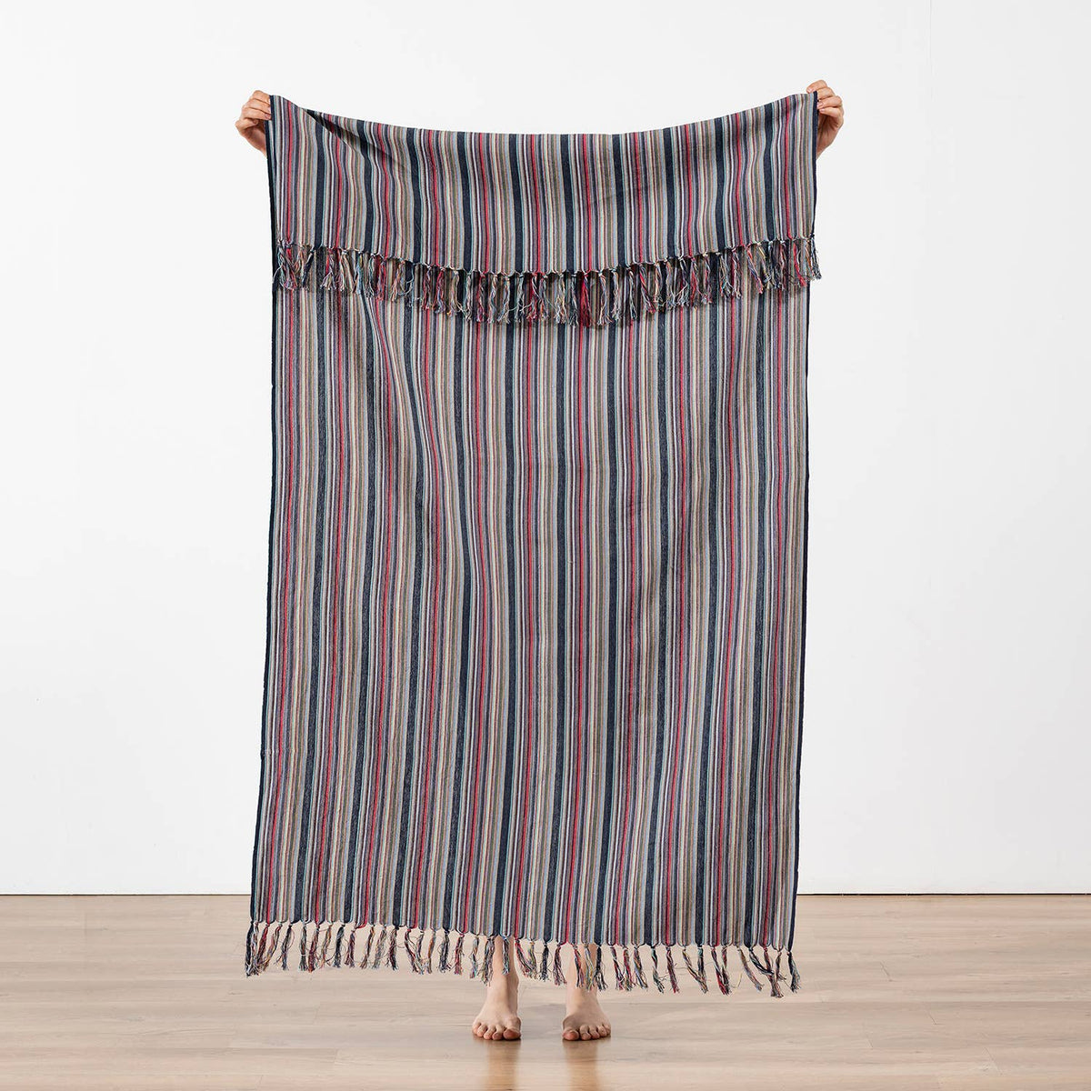 Premium Rustic Turkish beach towel – Indigo & Red Stripe | Kikoya
