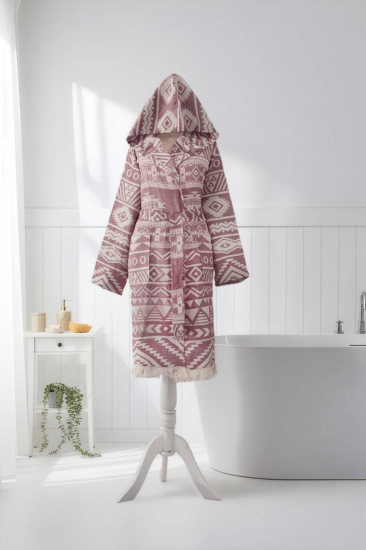 Aztec Turkish bathrobe in dusty rose – hooded, fringed hem | Kikoya