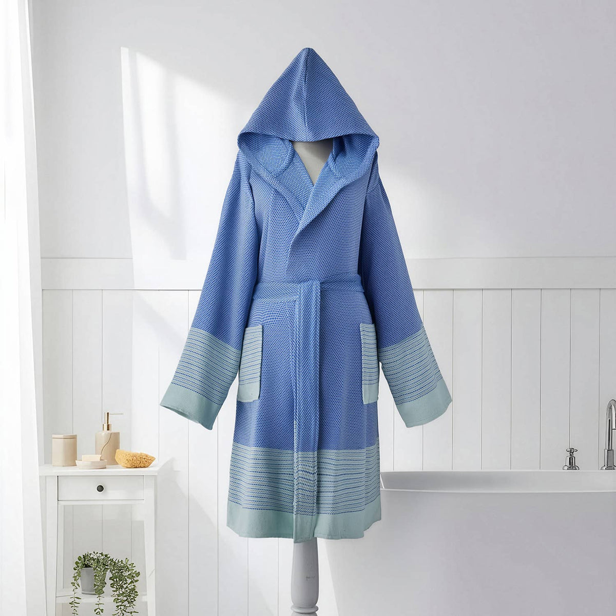 Color-block Turkish cotton bathrobe – hooded, striped border | Kikoya