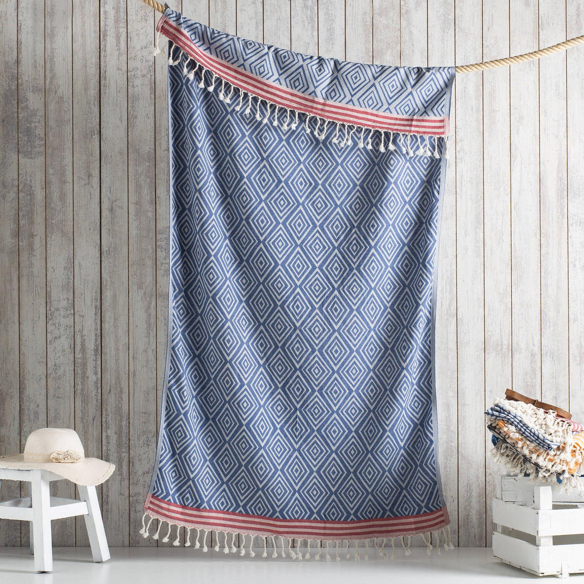 Modern Diamond Turkish beach towel in an all-over diamond jacquard | Kikoya