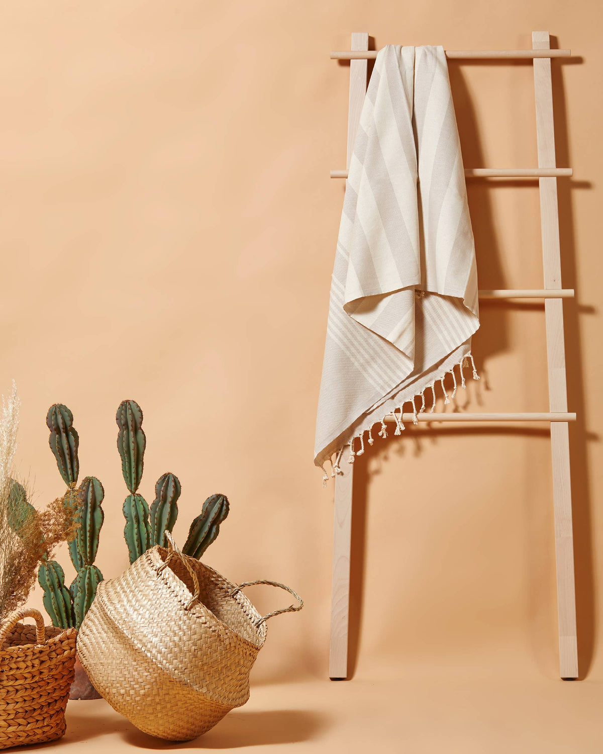 Rumi Turkish beach towel in wide stripe, 33x66 in, flat-woven peshtemal | Kikoya