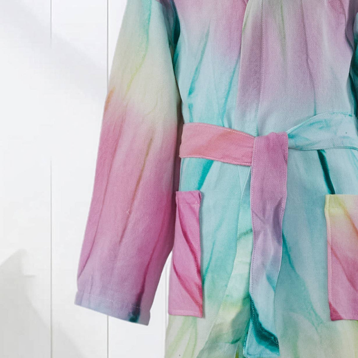 Hand tie-dyed kids Turkish bathrobe – hooded, ages 5-8 | Kikoya