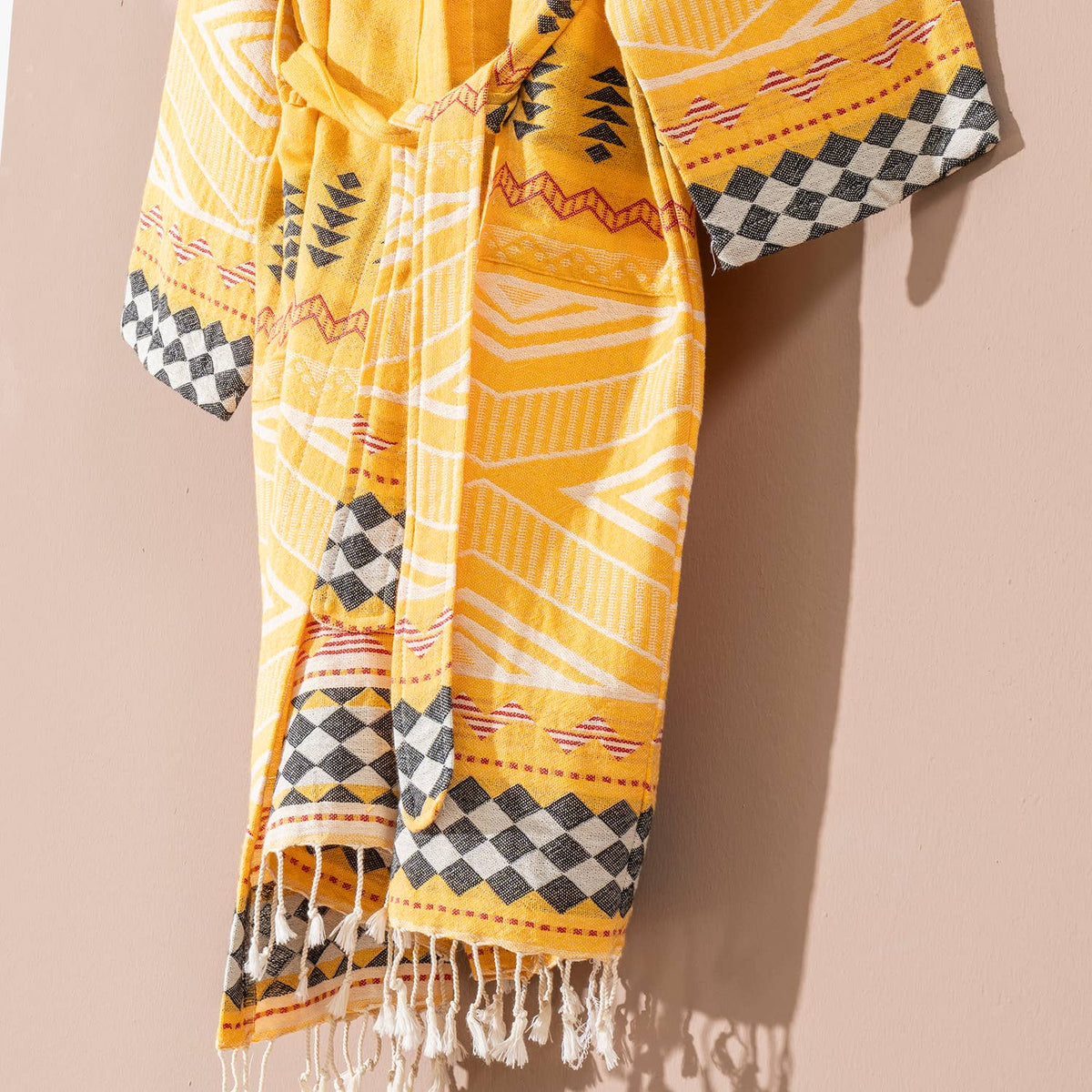 Tribal flat-woven Turkish bathrobe in mustard – kimono, fringed hem | Kikoya