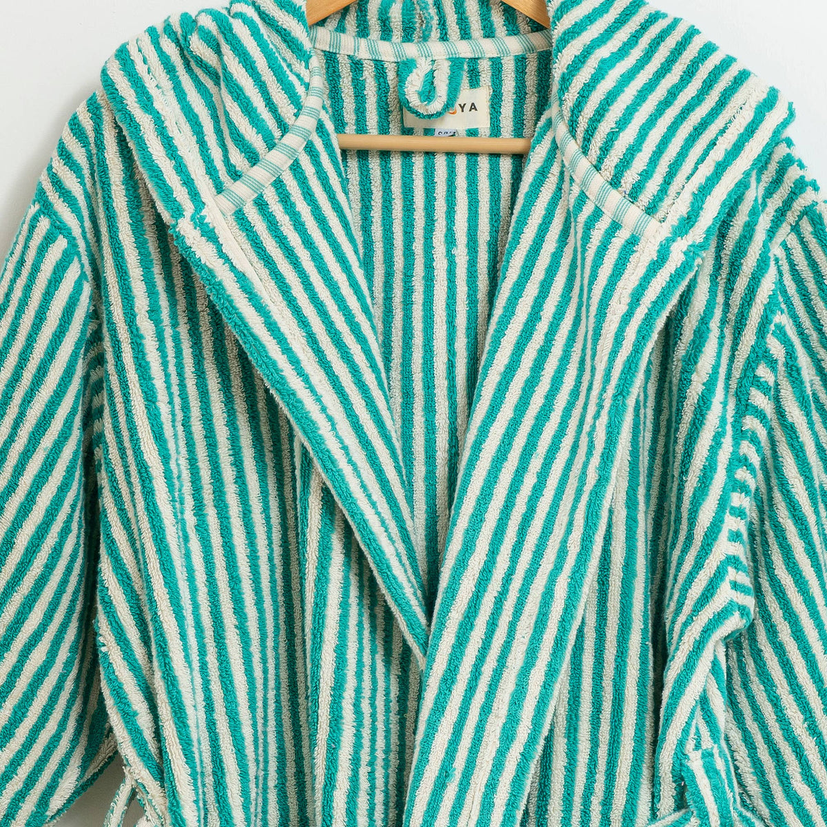 Pompom Turkish bathrobe – Green & White Stripe, Hooded, texture detail | Kikoya