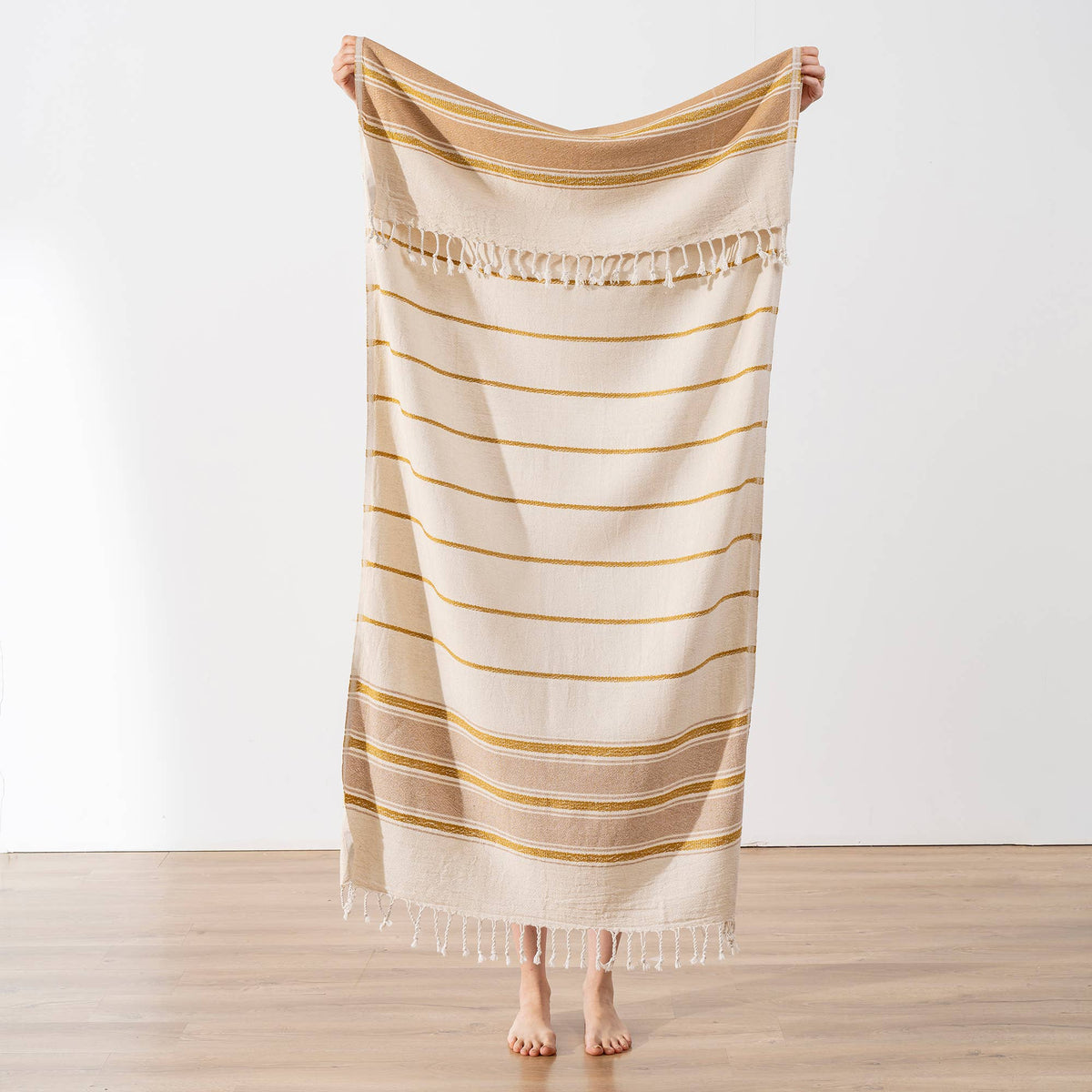 Bohemia Turkish beach towel, 33x66 in, flat-woven peshtemal with knotted fringe | Kikoya