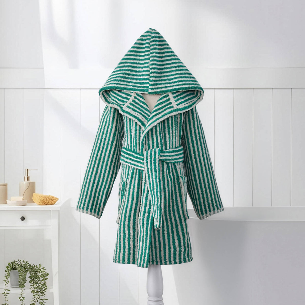 Pompom kids Turkish bathrobe – hooded, ages 5-8 | Kikoya
