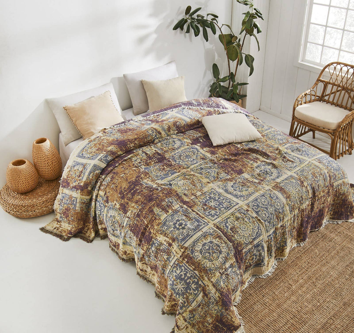 Rustic Turkish cotton muslin bedspread – vintage medallion, styled on a bed | Kikoya