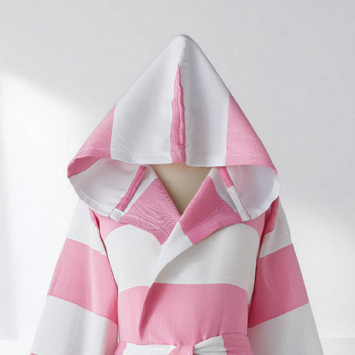 Mediterranean flat-woven Turkish hooded bathrobe – Pink & Blue, hood detail | Kikoya