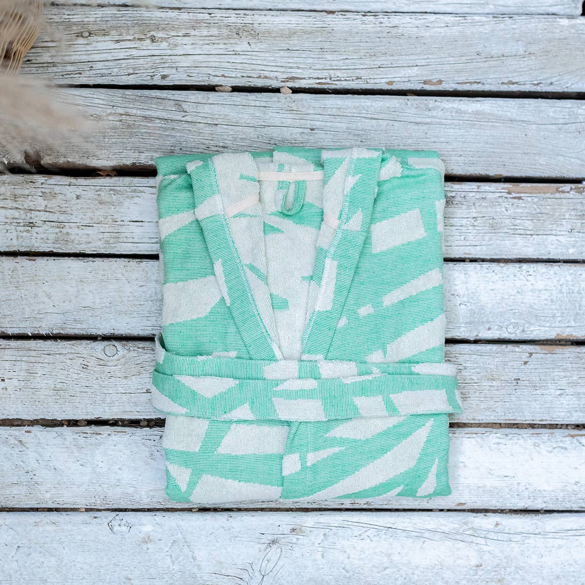 Fronds raised terry Turkish bathrobe, hooded, palm-frond jacquard | Kikoya