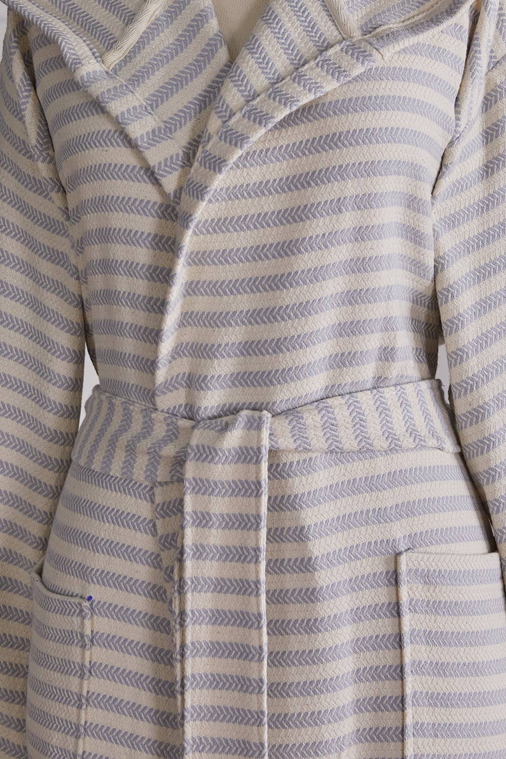 Fine stripe Turkish cotton bathrobe in lilac & grey – hooded | Kikoya