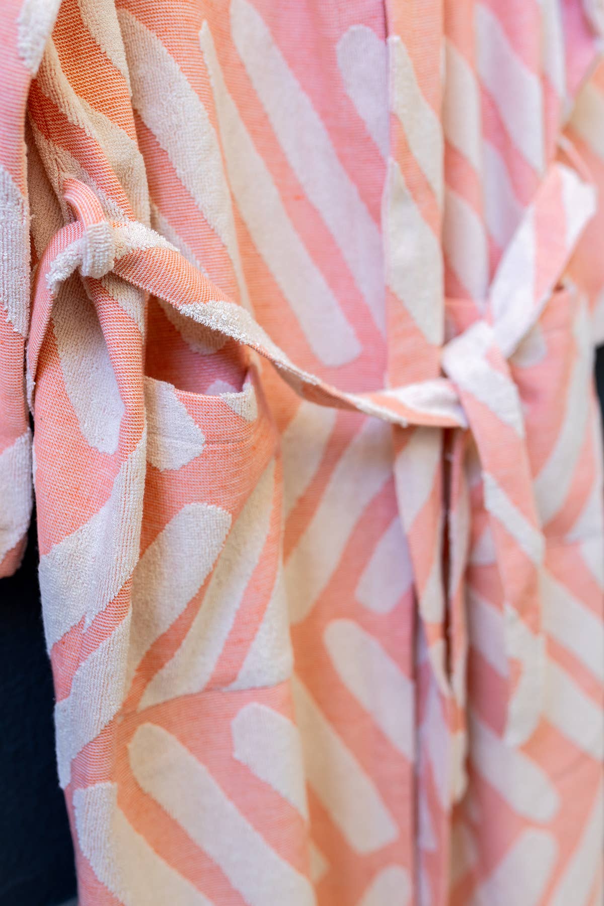 Fishbone raised terry Turkish bathrobe with a herringbone jacquard, hooded | Kikoya
