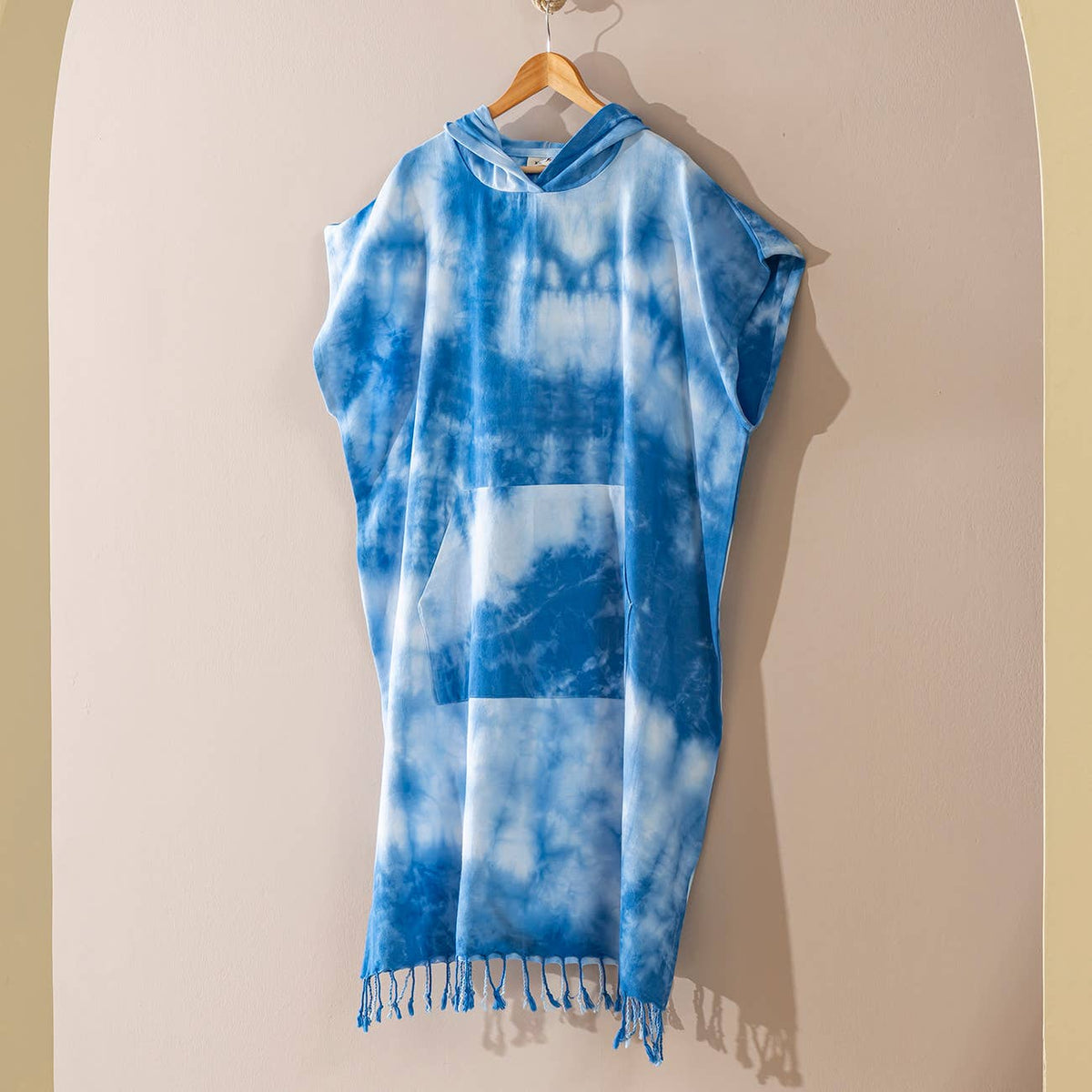Marble Adult Hooded Changing Poncho – Blue Tie-dye, styled view | Kikoya
