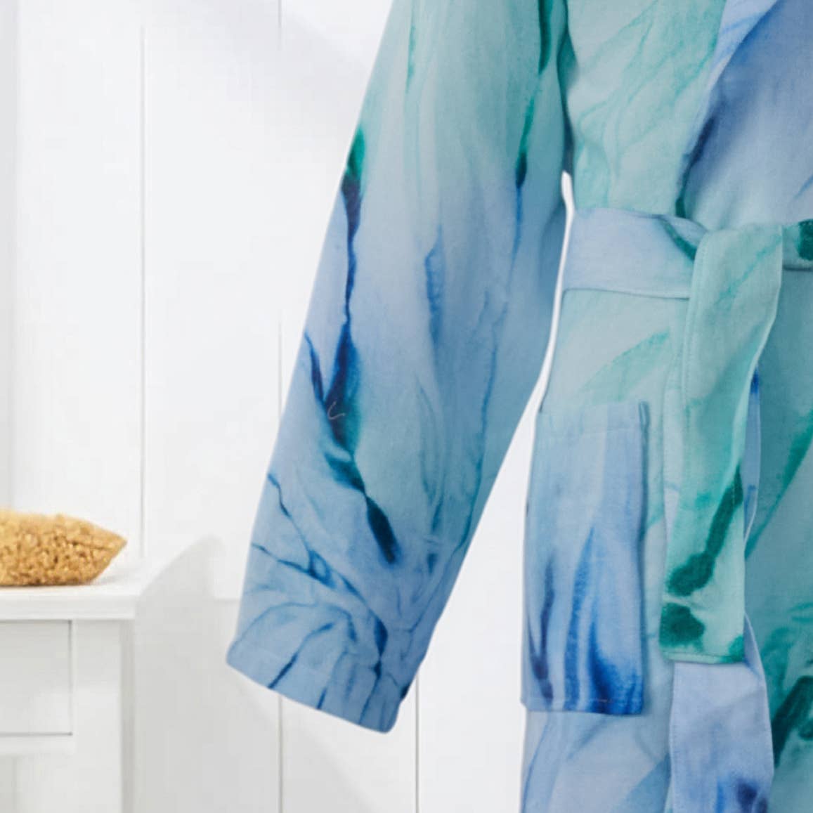 Hand tie-dyed kids Turkish bathrobe – hooded, ages 5-8 | Kikoya