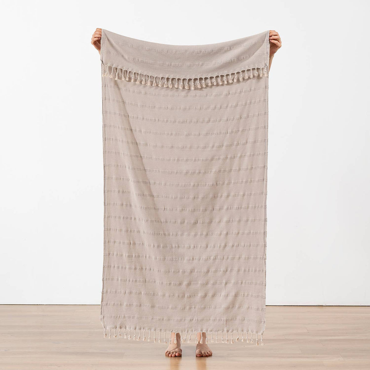 Stonewashed Turkish beach towel – Beige | Kikoya