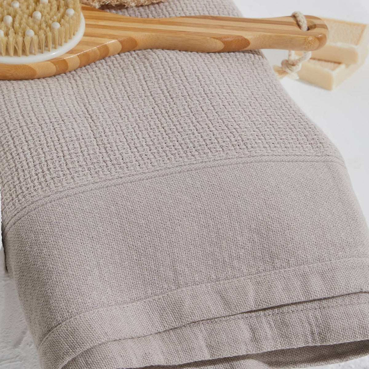 Salda stonewashed Turkish towel in waffle weave with plain border, 33x66 in | Kikoya